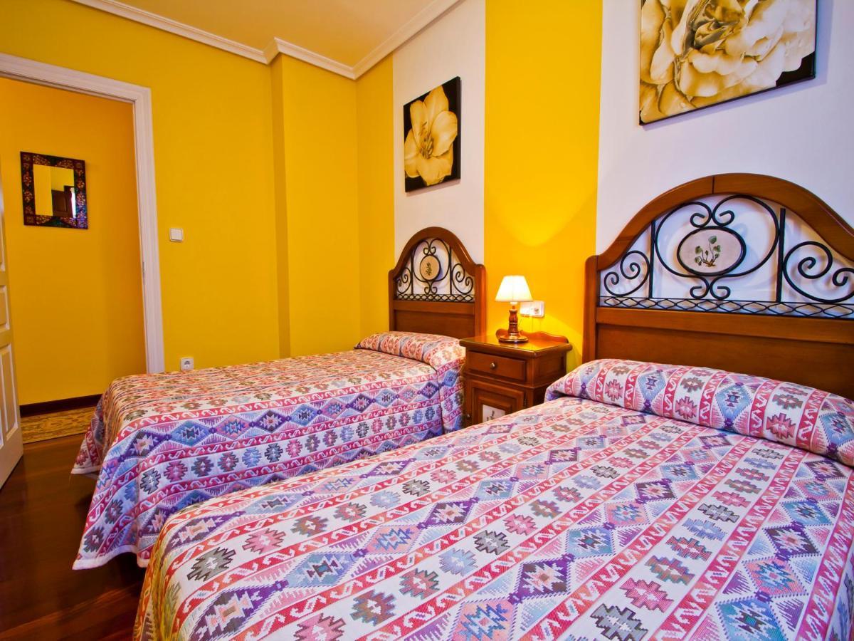 Apartamento El Rincon De Maria Сантильяна-дель-Мар Экстерьер фото